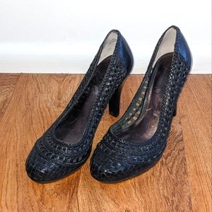 Guess By Marciano Basket Weave High Heel Shoes Size 6